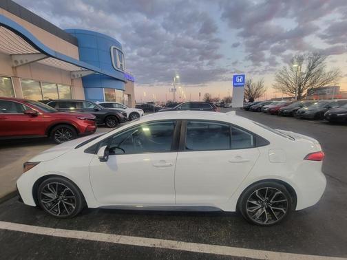 2020 Toyota Corolla SE