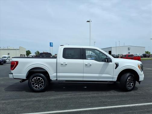 Oxford White 2023 Ford F-150 XLT