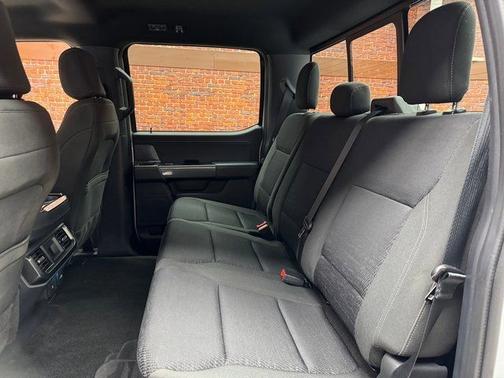 Oxford White 2023 Ford F-150 XLT