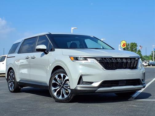 2024 Kia Carnival EX