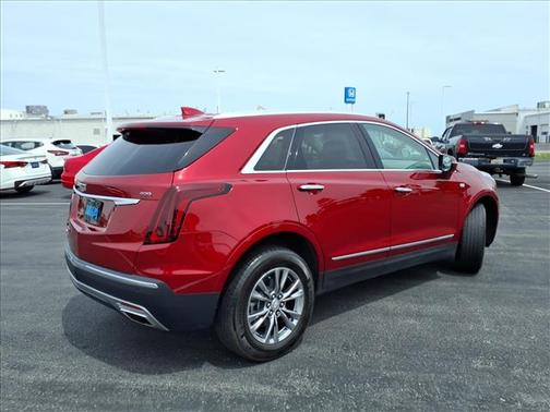 Infrared Tintcoat 2021 Cadillac XT5 Premium Luxury