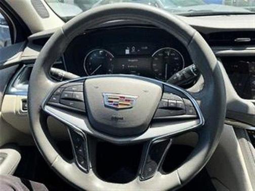 Infrared Tintcoat 2021 Cadillac XT5 Premium Luxury