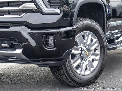 2025 Chevrolet Silverado 2500 High Country