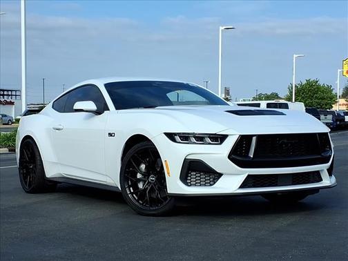 Oxford White 2024 Ford Mustang GT Premium