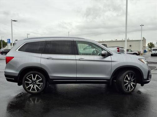 2019 Honda Pilot Touring 8-Passenger