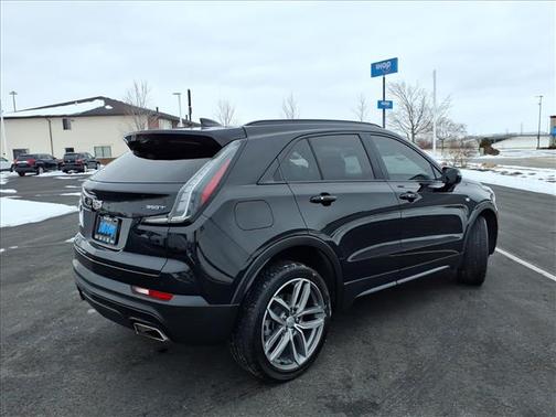 2023 Cadillac XT4 Sport