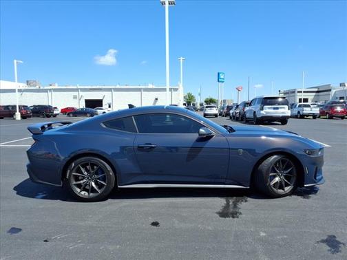 2025 Ford Mustang Dark Horse