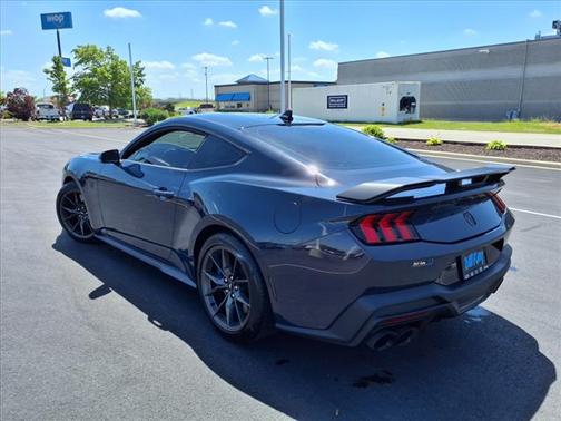 2025 Ford Mustang Dark Horse