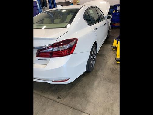 2017 Honda Accord Hybrid EX-L