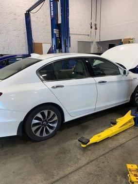 2017 Honda Accord Hybrid EX-L
