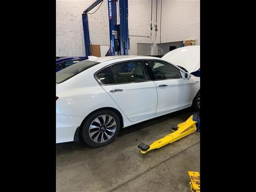 2017 Honda Accord Hybrid EX-L