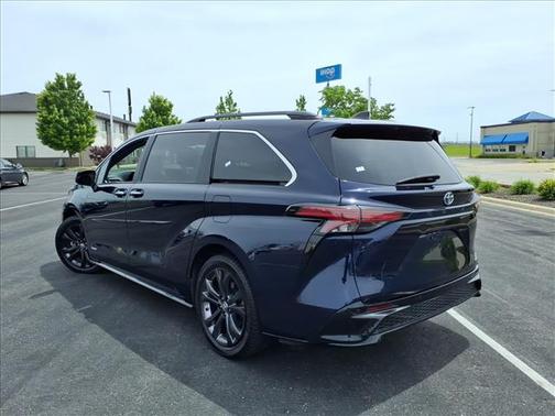Blueprint 2021 Toyota Sienna XSE 7 Passenger