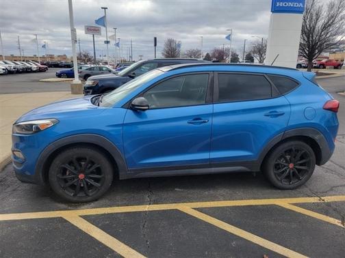 2017 Hyundai TUCSON Night