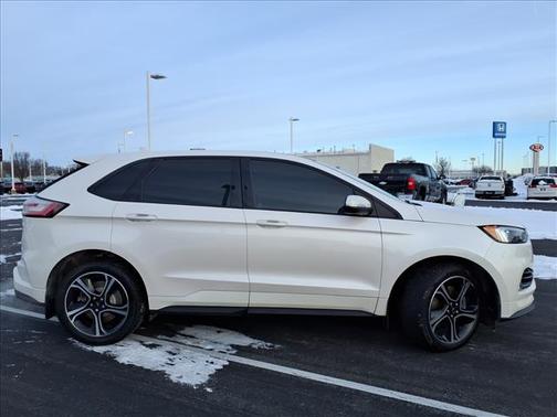 2019 Ford Edge ST
