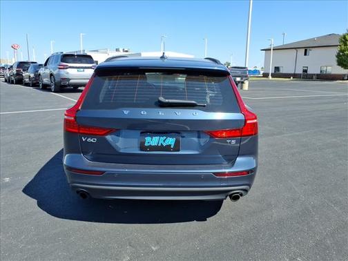 2020 Volvo V60 T5 Momentum