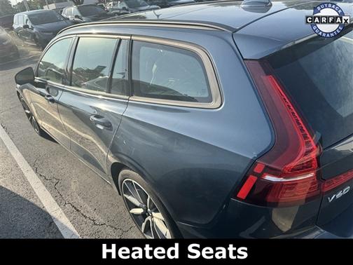 2020 Volvo V60 T5 Momentum