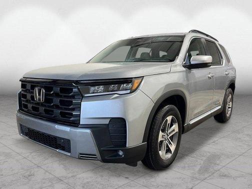 Solar Silver Metallic 2026 Honda Pilot EX-L