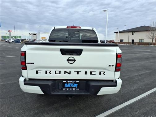 2022 Nissan Frontier SV