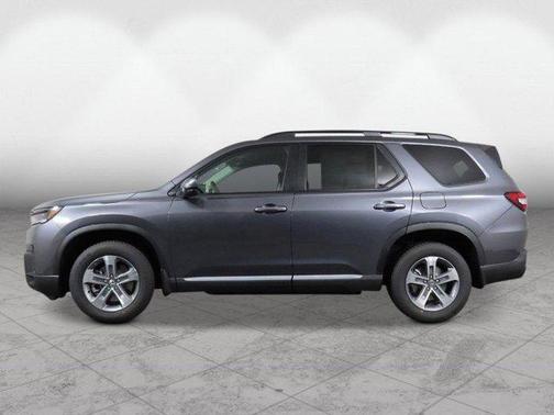Modern Steel Metallic 2026 Honda Pilot EX-L