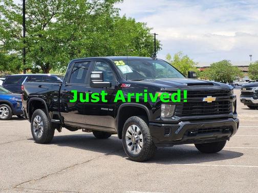 Black 2025 Chevrolet Silverado 2500 Custom