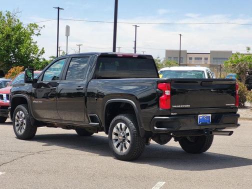 Black 2025 Chevrolet Silverado 2500 Custom