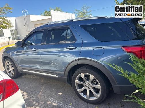 2020 Ford Explorer Platinum