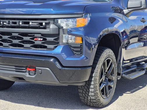 2022 Chevrolet Silverado 1500 Custom Trail Boss