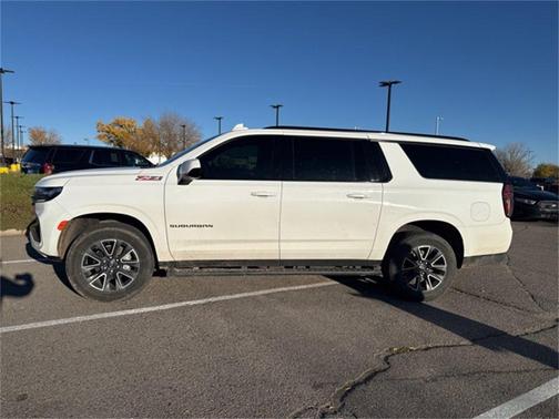 2021 Chevrolet Suburban 4WD Z71
