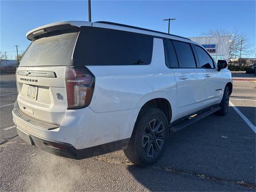 2021 Chevrolet Suburban 4WD Z71