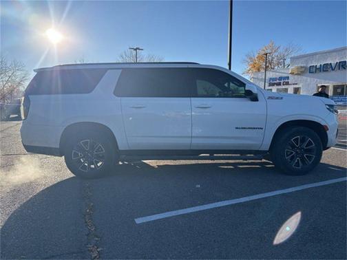 2021 Chevrolet Suburban 4WD Z71
