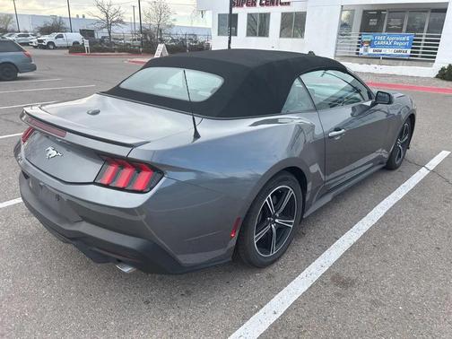 2024 Ford Mustang EcoBoost
