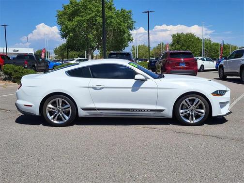 2020 Ford Mustang EcoBoost