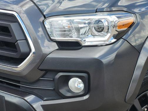 Gray 2022 Toyota Tacoma SR5