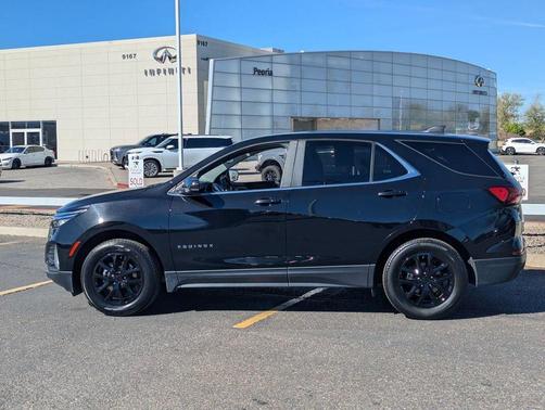 Mosaic Black Metallic 2024 Chevrolet Equinox 1LT