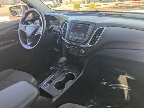 Mosaic Black Metallic 2024 Chevrolet Equinox 1LT