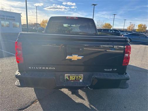 2017 Chevrolet Silverado 1500 2LT