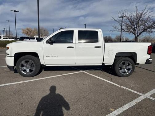 2018 Chevrolet Silverado 1500 Custom