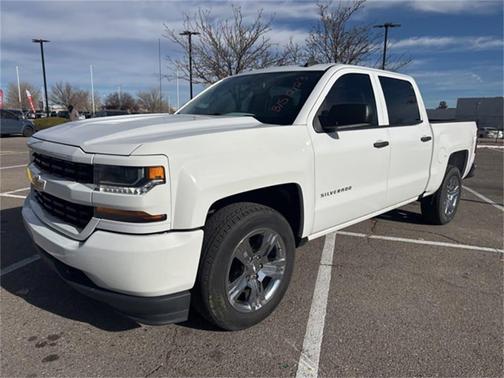 2018 Chevrolet Silverado 1500 Custom