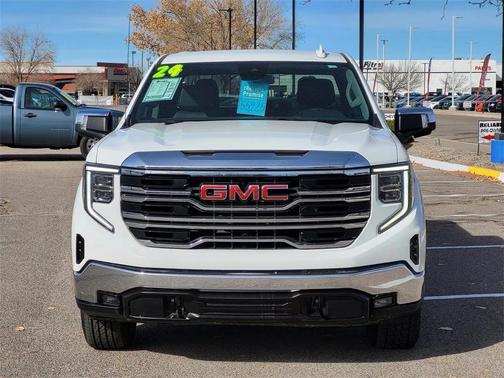 2024 GMC Sierra 1500 SLT