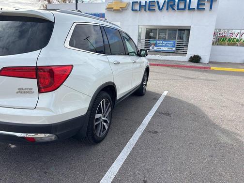 2017 Honda Pilot Elite