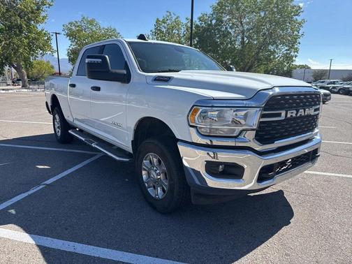 2023 RAM 2500 Big Horn Crew Cab 4x4 6'4' Box