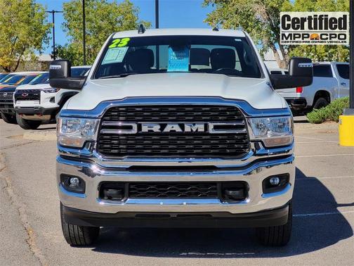 2023 RAM 2500 Big Horn Crew Cab 4x4 6'4' Box