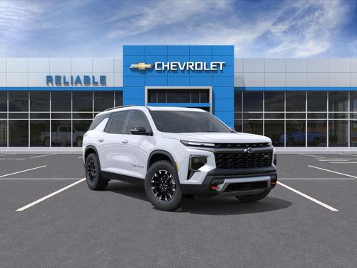 Polar White Tricoat 2026 Chevrolet Traverse AWD Z71