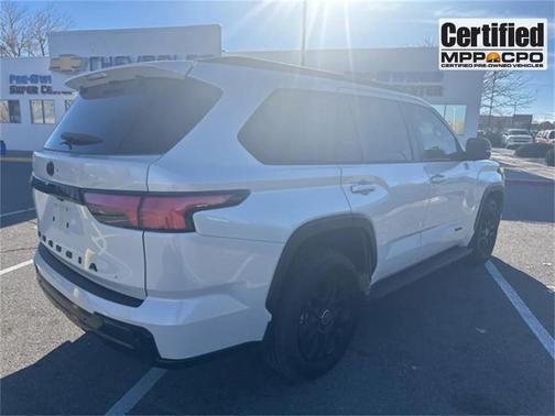 2024 Toyota Sequoia SR5