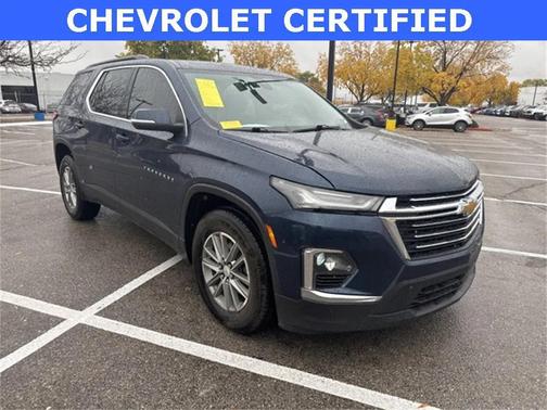 2023 Chevrolet Traverse LT Leather