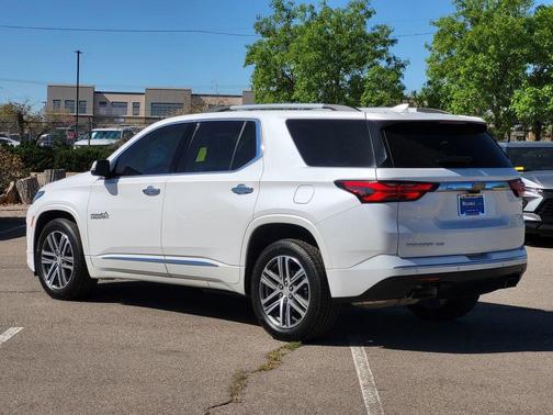 2023 Chevrolet Traverse High Country