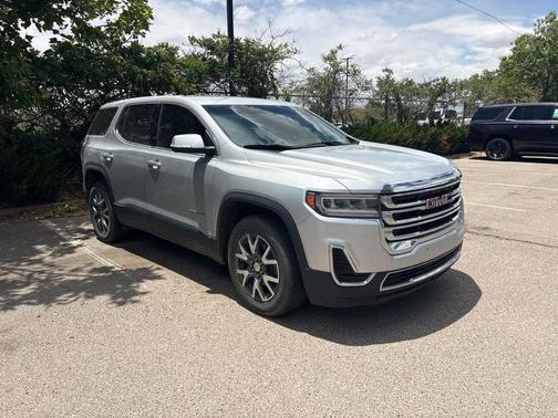Quicksilver Metallic 2020 GMC Acadia FWD SLE