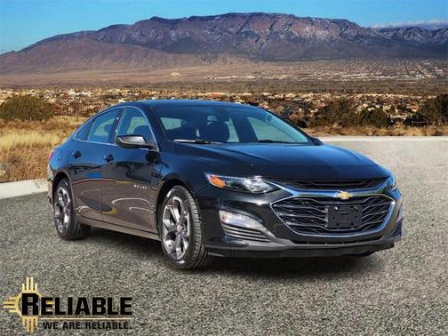 2022 Chevrolet Malibu FWD LT