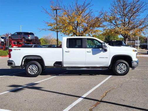 2024 Chevrolet Silverado 2500 LT