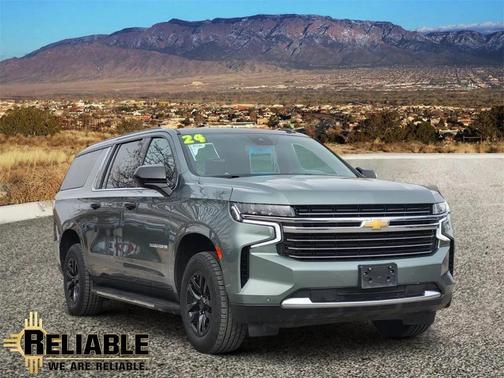 2024 Chevrolet Suburban LT